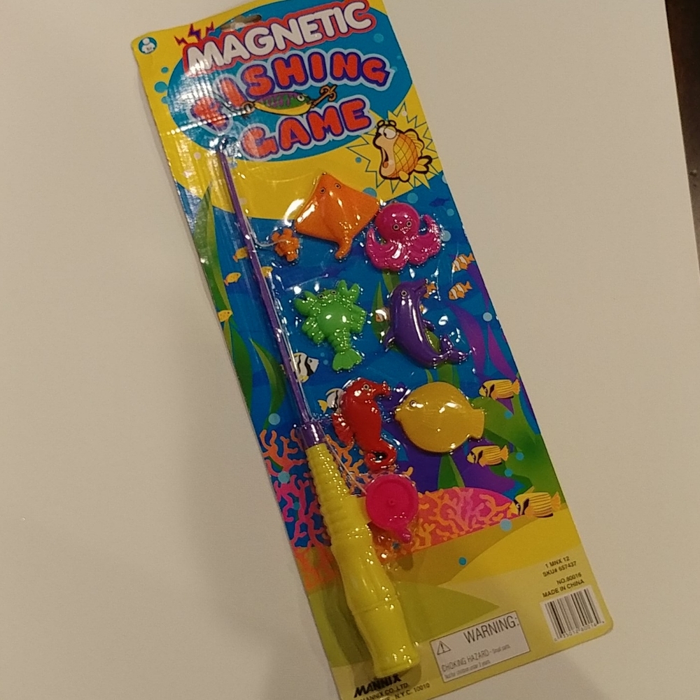 4/$15 🌻 NWT Magnetic Fishing Game